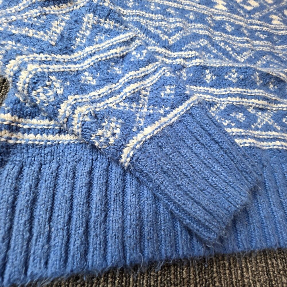 American Eagle Pullover Sweater Size Medium Blue Fair Isle Nordic Ski Winter - Picture 2 of 7